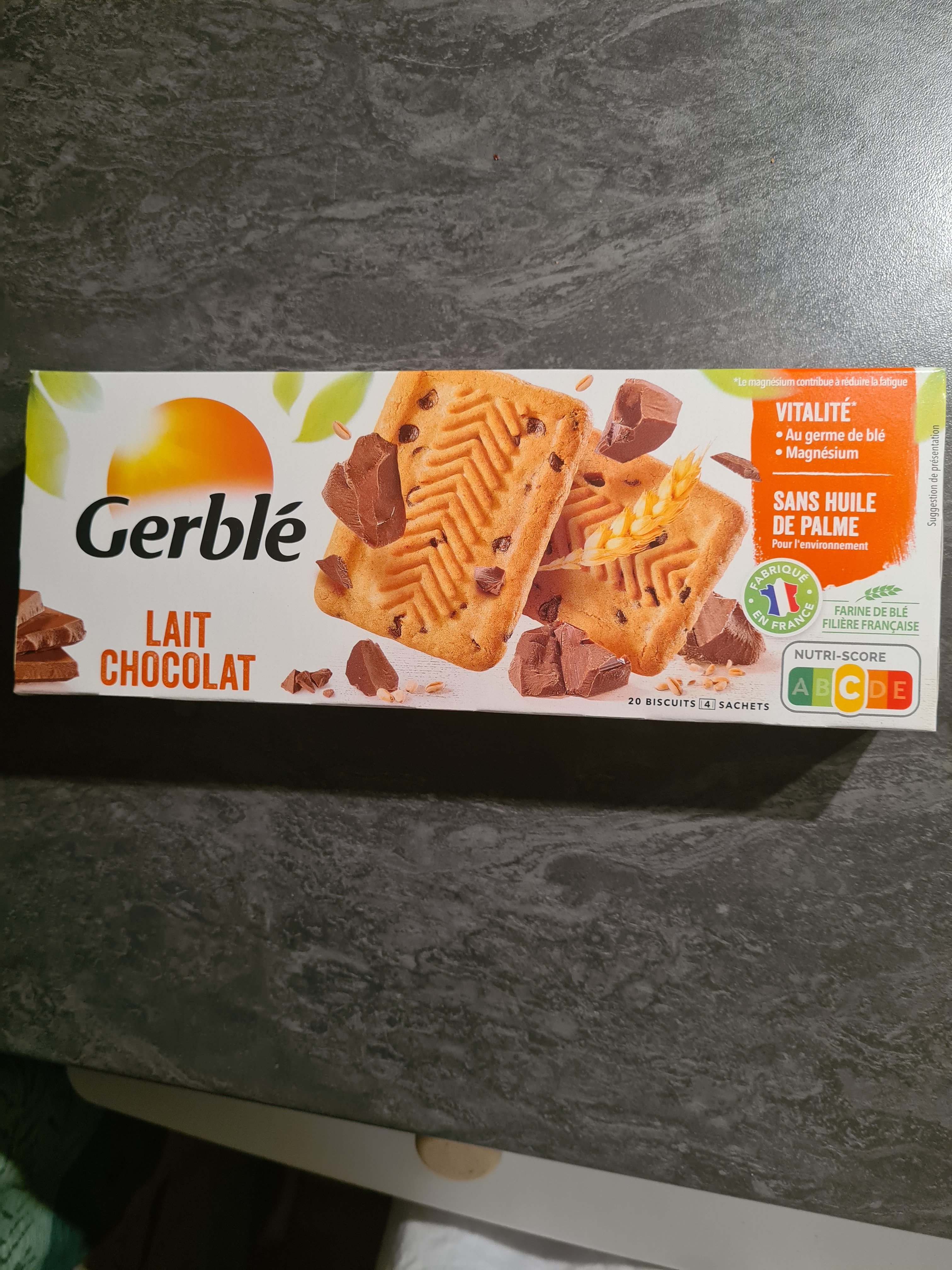 Biscuit lait chocolat